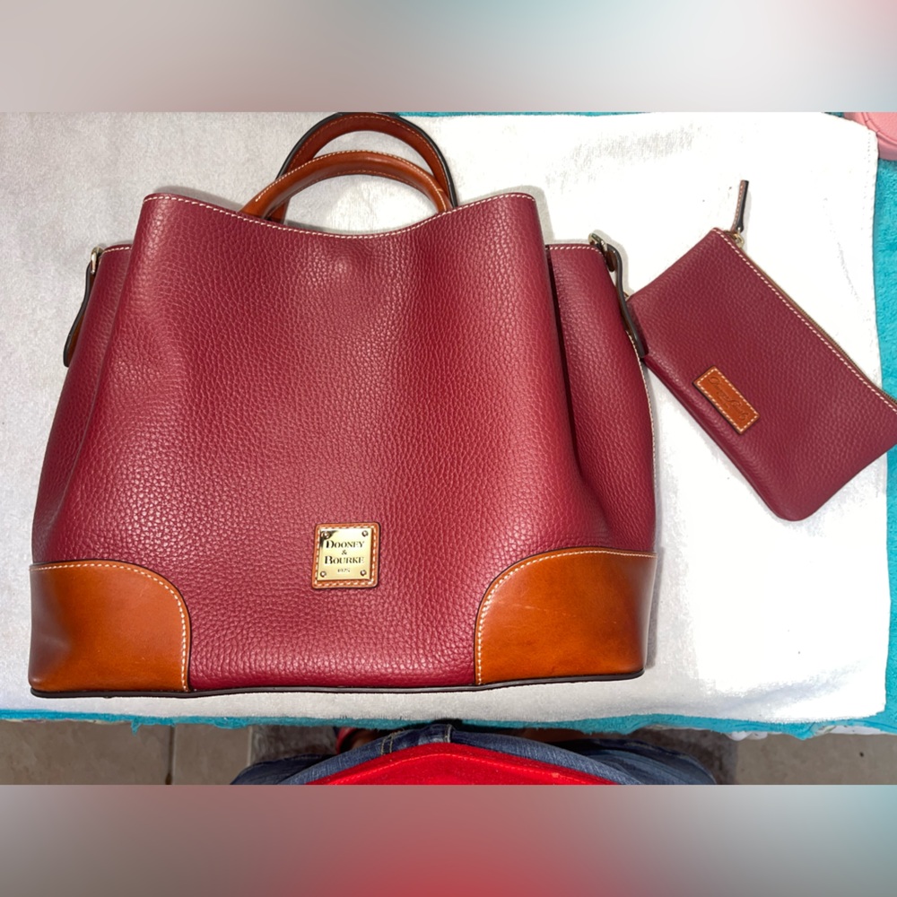 Dooney & Bourke Pebble Grain Bag